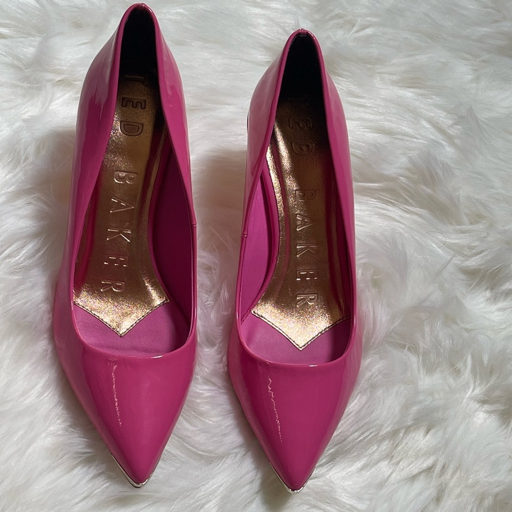 Ted Baker London Pink Heels Size 7